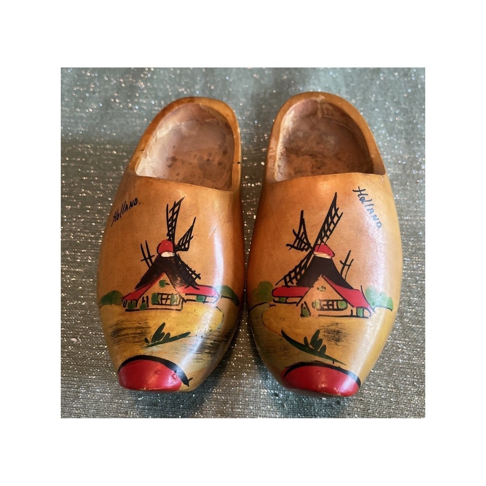 VTG Dutch Holland Wood Clogs Hand Carved And Painted-Set Of 2